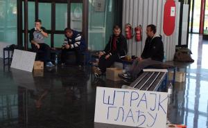 Šesti dan štrajka radnika Željeznica RS-a, traže ostavku direktora